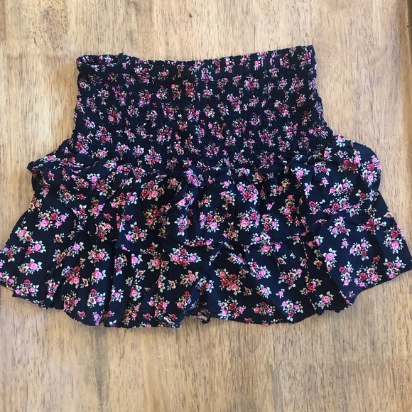 Forever21 Floral Tiered Skirt - Picture 1 of 5